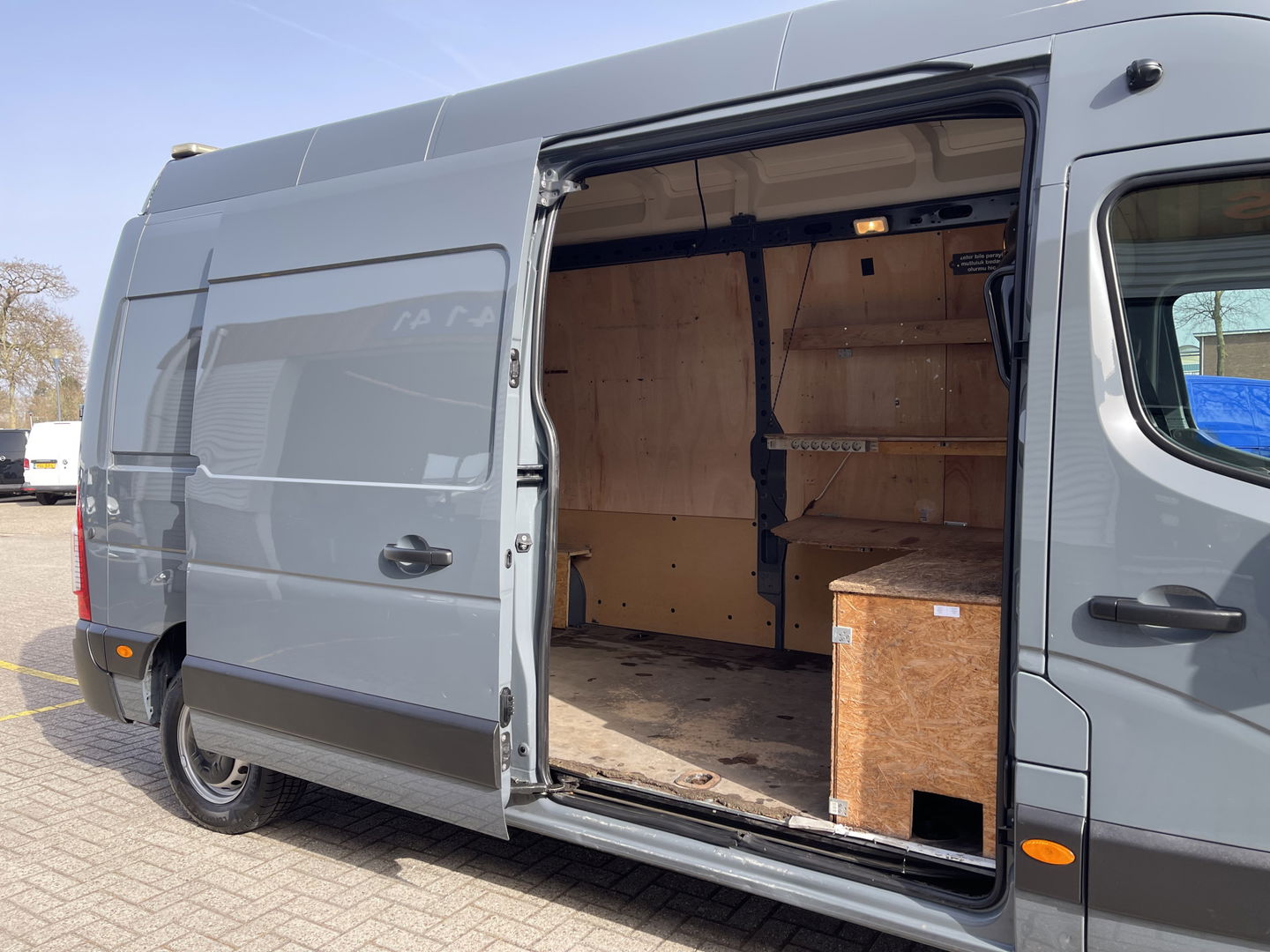 Renault Master T35 2.3 dCi 150pk L3H3 Energy Comfort / vaste prijs rijklaar € 21.950 ex btw / lease vanaf € 358 / ideaal voor camper ombouw / omvormer / standkachel / trekhaak