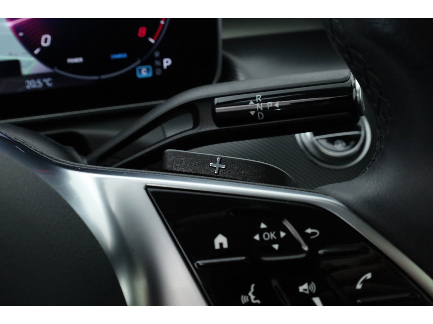 Mercedes-Benz C-Klasse Estate 180 Luxury Line | Pano | Elek. Trekhaak | 360cam | Leder | Memory seats | Burmester | Adapt. Cruise | Carplay