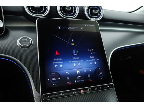 Mercedes-Benz C-Klasse Estate 180 Luxury Line | Pano | Elek. Trekhaak | 360cam | Leder | Memory seats | Burmester | Adapt. Cruise | Carplay