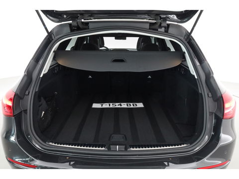 Mercedes-Benz C-Klasse Estate 180 Luxury Line | Pano | Elek. Trekhaak | 360cam | Leder | Memory seats | Burmester | Adapt. Cruise | Carplay