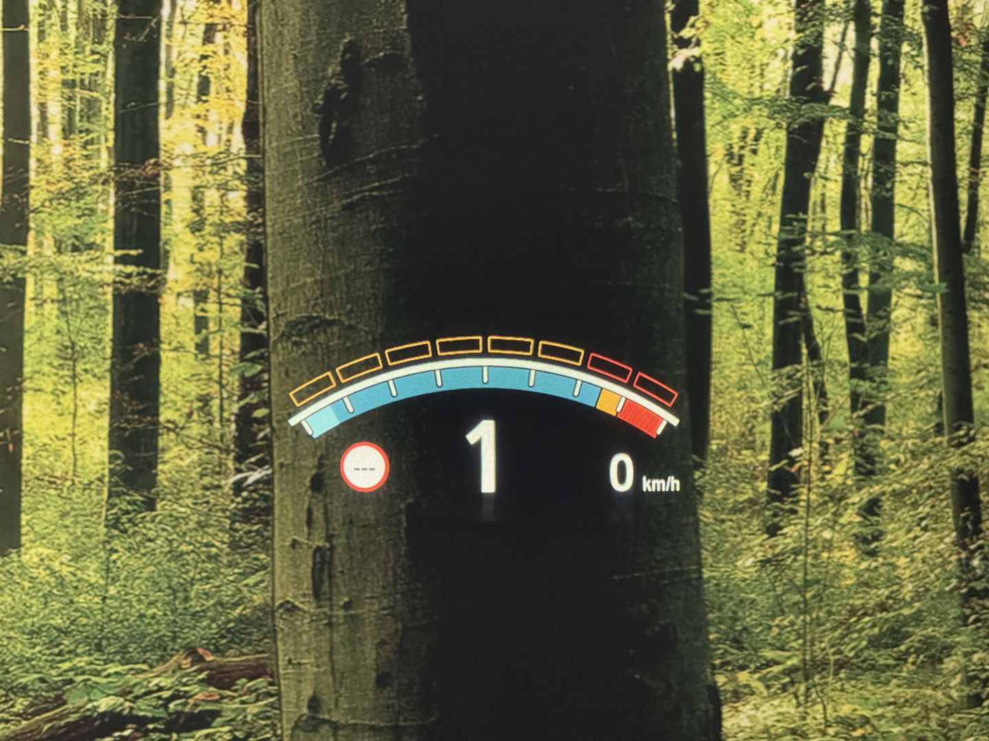 BMW X5 M | 576 PK! | Maxton | Carbon | 21" Lichtmetaal | Leder | Elektrische Trekhaak | Camera | Lane Assist | Dodehoeksensor | Harman & Kardon | Head-Up Display | Sfeerverlichting |