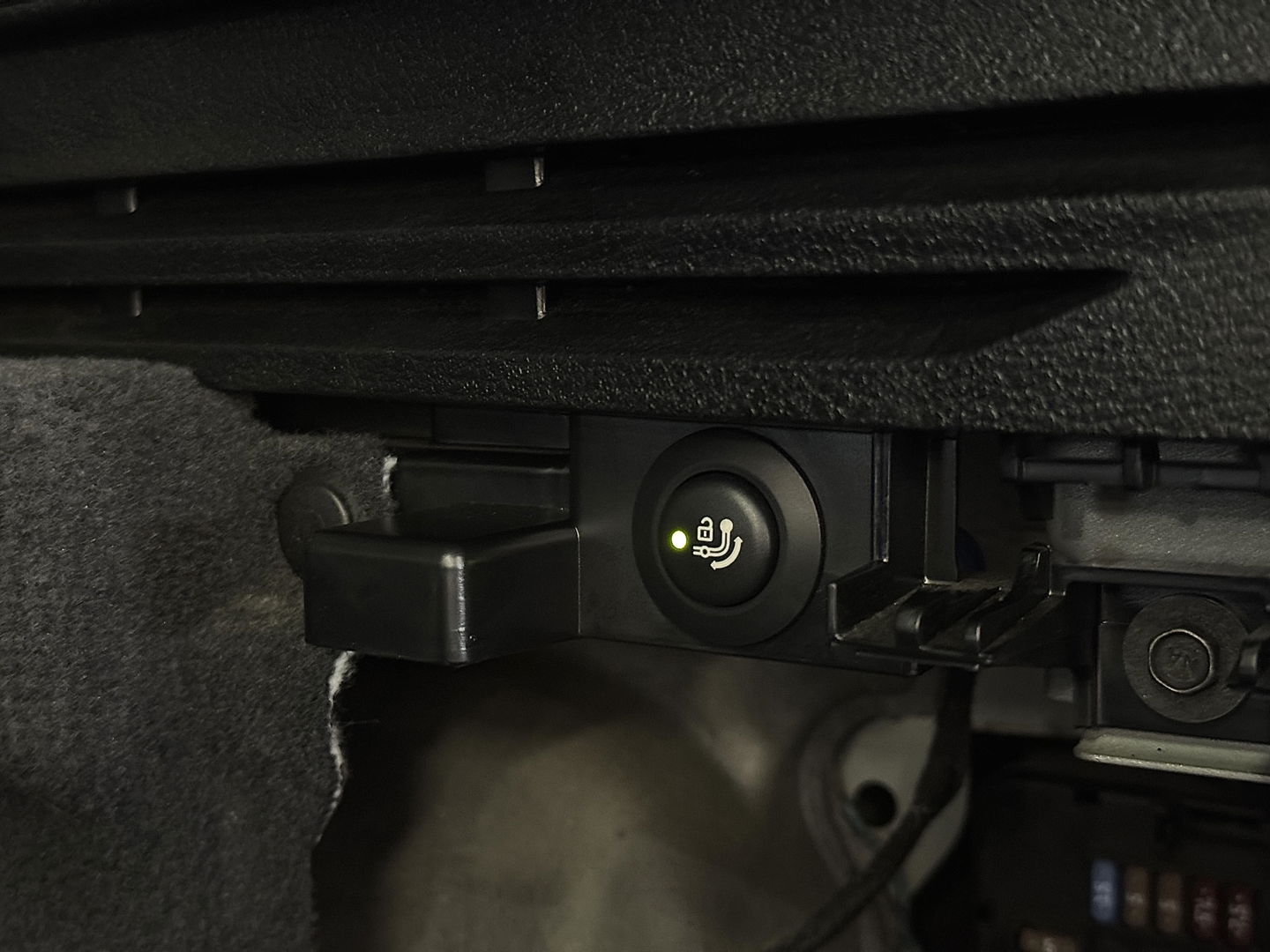 BMW X5 M | 576 PK! | Maxton | Carbon | 21" Lichtmetaal | Leder | Elektrische Trekhaak | Camera | Lane Assist | Dodehoeksensor | Harman & Kardon | Head-Up Display | Sfeerverlichting |