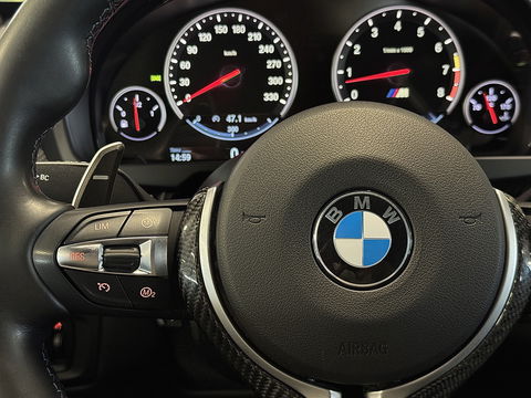 BMW X5 M | 576 PK! | Maxton | Carbon | 21" Lichtmetaal | Leder | Elektrische Trekhaak | Camera | Lane Assist | Dodehoeksensor | Harman & Kardon | Head-Up Display | Sfeerverlichting |