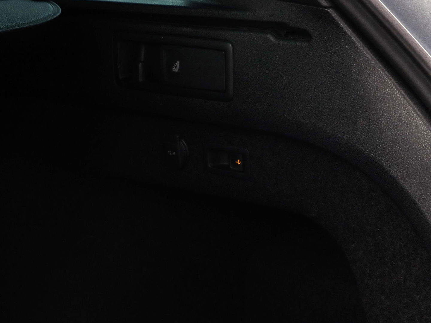 Volkswagen Passat Variant GTE 1.4 TSI PHEV HUD Pano Leder Trekhaak 360 Cam Standkachel