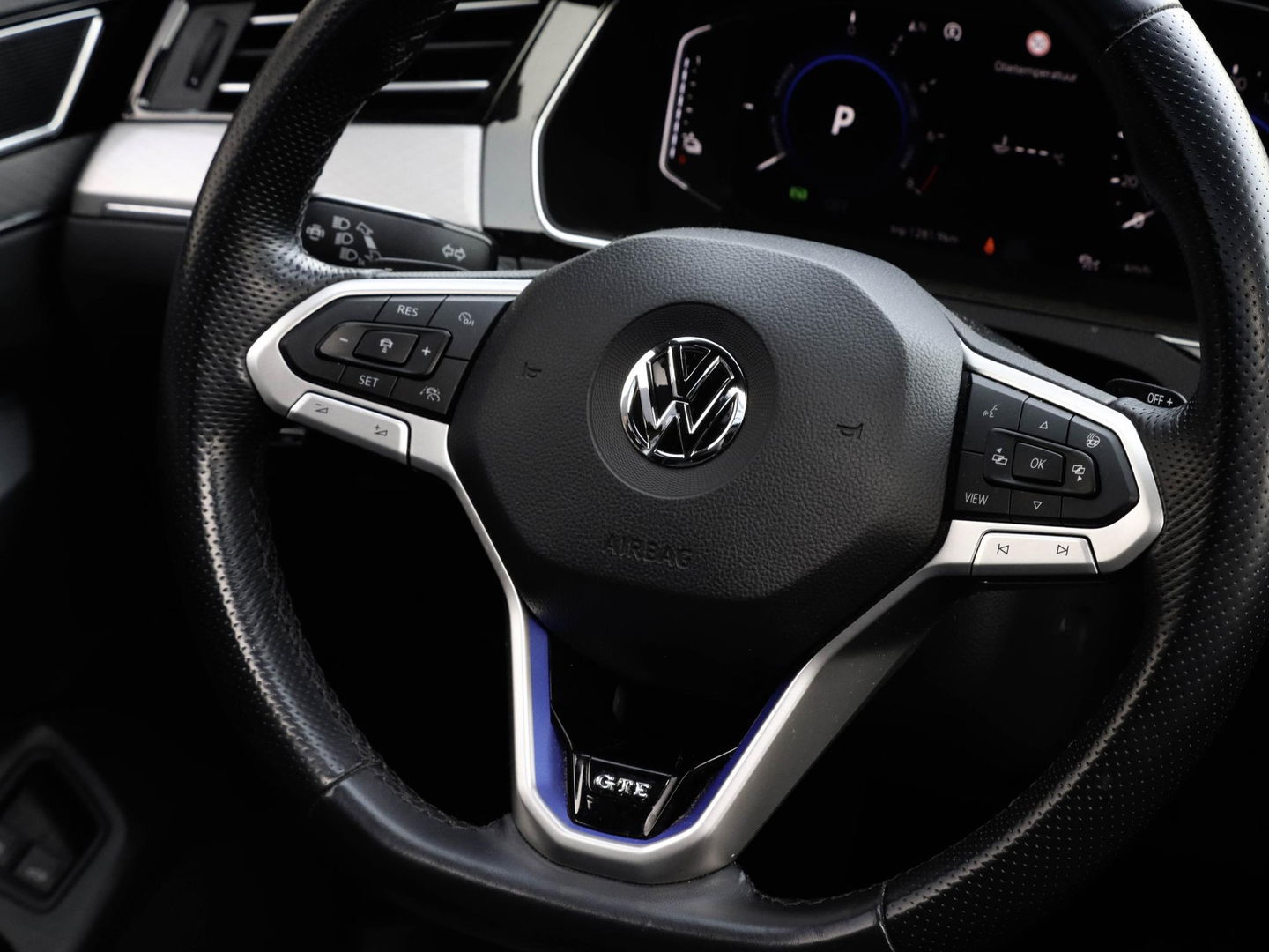 Volkswagen Passat Variant GTE 1.4 TSI PHEV HUD Pano Leder Trekhaak 360 Cam Standkachel