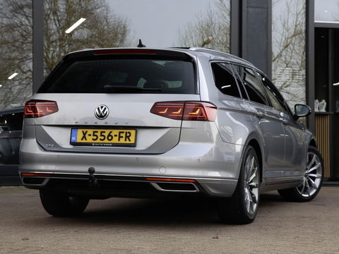 Volkswagen Passat Variant GTE 1.4 TSI PHEV HUD Pano Leder Trekhaak 360 Cam Standkachel