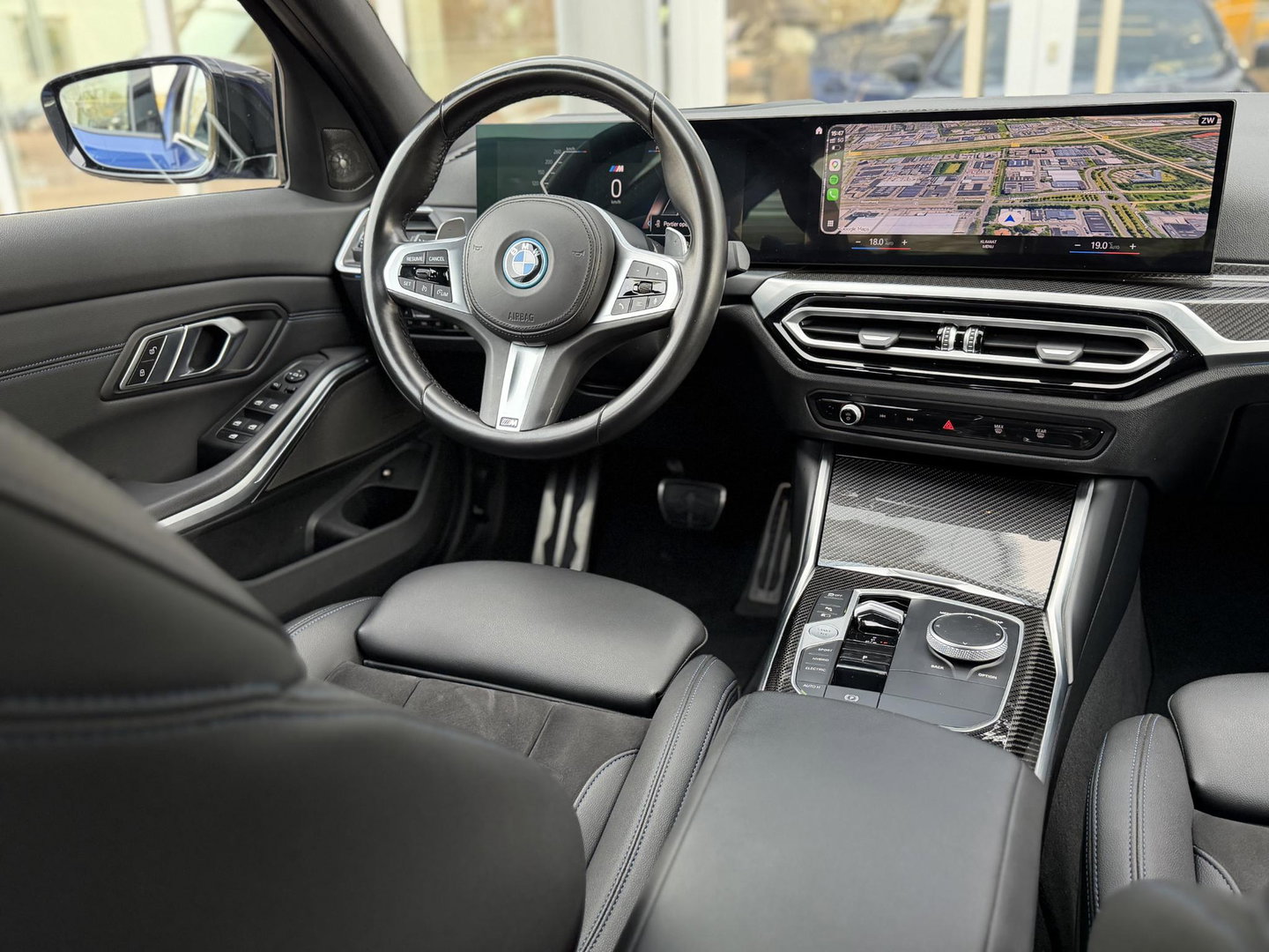 BMW 3-serie 320e M-Sport Pro |H/K|HUD|19"|Portimao