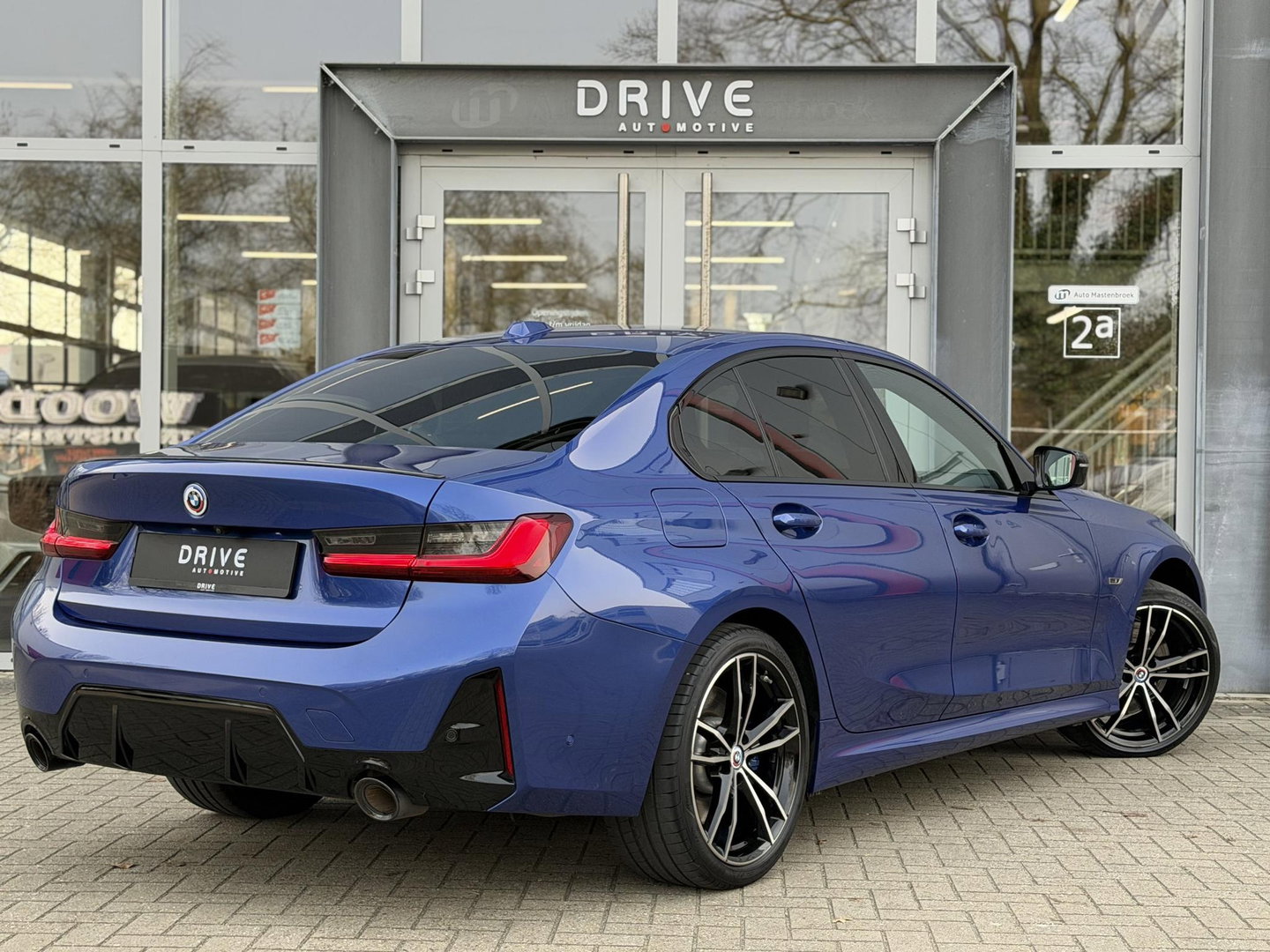 BMW 3-serie 320e M-Sport Pro |H/K|HUD|19"|Portimao