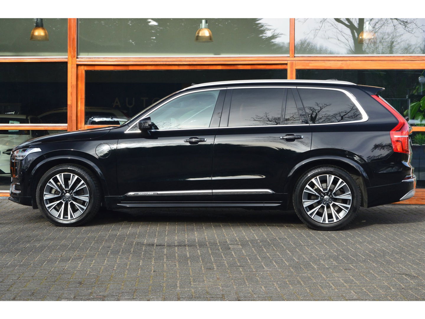 Volvo XC90 T8 Hybride AWD Ultimate Bright LONG RANGE | Luchtvering | Massage | Ventilatie stoelen | Panoramadak | Head-Up Display|