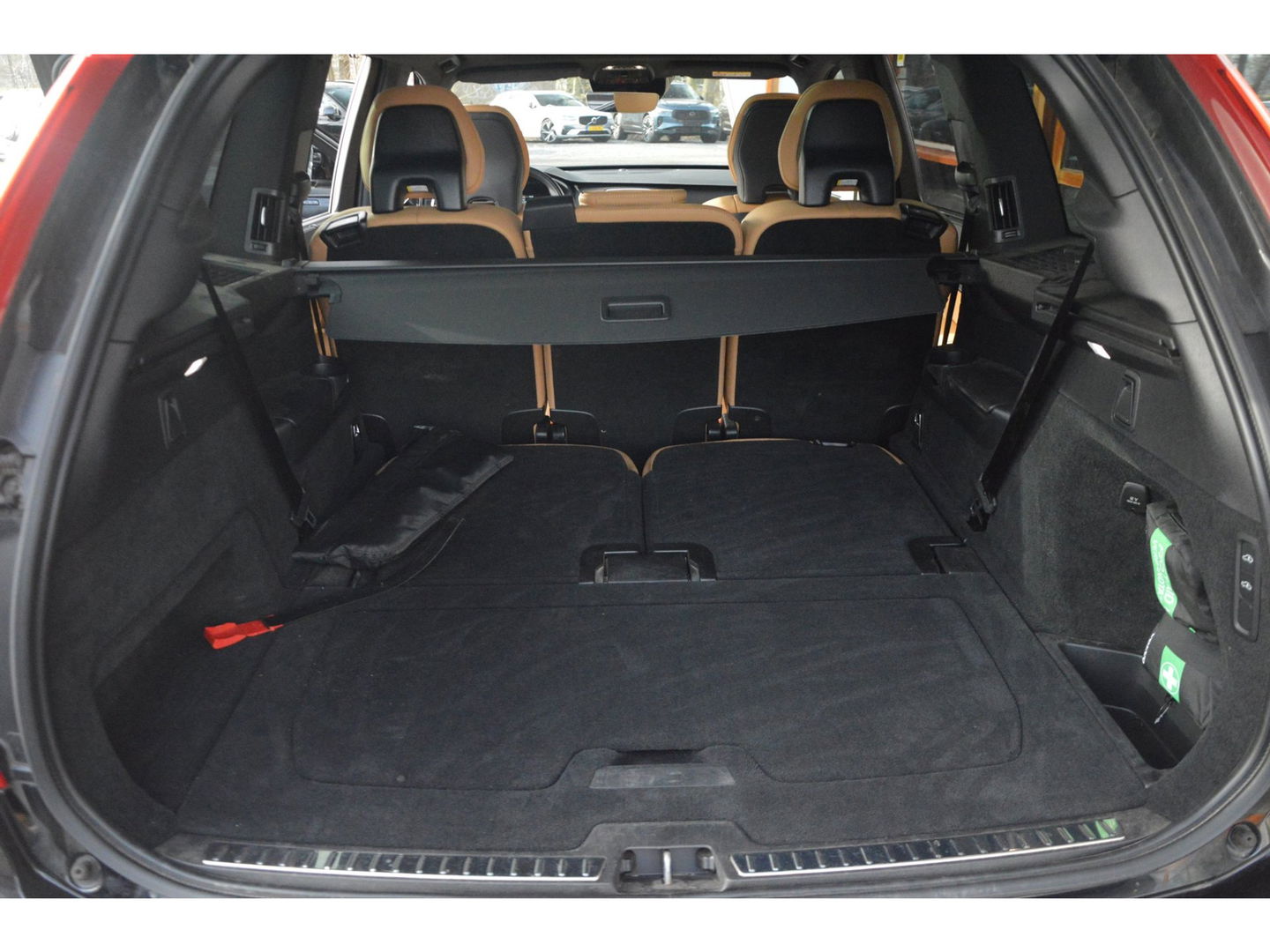 Volvo XC90 T8 Hybride AWD Ultimate Bright LONG RANGE | Luchtvering | Massage | Ventilatie stoelen | Panoramadak | Head-Up Display|