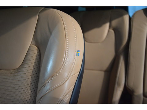 Volvo XC90 T8 Hybride AWD Ultimate Bright LONG RANGE | Luchtvering | Massage | Ventilatie stoelen | Panoramadak | Head-Up Display|