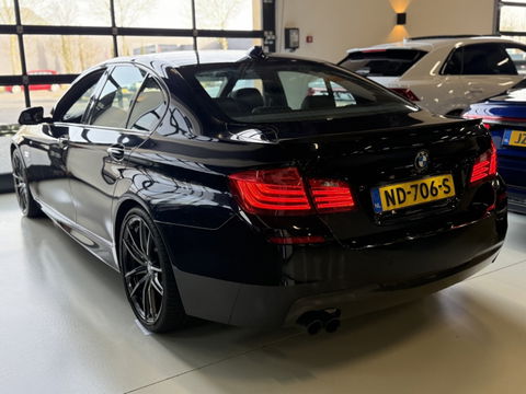 BMW 5 Serie 520i 184PK / M-sport / I-drive / LCI *NAP*
