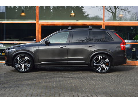 Volvo XC90 T8 Hybride AWD Plus Dark | Luchtvering | Head-Up Display | Harman/Kardon | Panoramadak | Trekhaak |