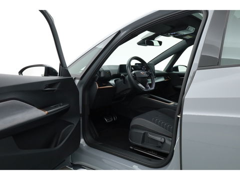 CUPRA Born Copper Edition 62 kWh | Pano | 360cam | Stoel-Stuurverw. | Adapt. Cruise | Keyless | CarPlay | Dodehoekdet.