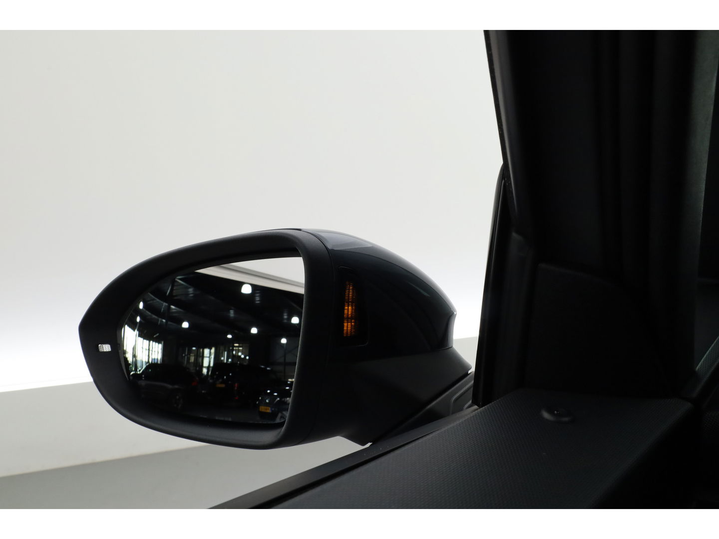 CUPRA Born Copper Edition 62 kWh | Pano | 360cam | Stoel-Stuurverw. | Adapt. Cruise | Keyless | CarPlay | Dodehoekdet.