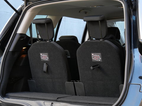 Citroën Grand C4 Spacetourer 1.2 130PK/ 7-PERSOONS/ TREKHAAK/ CAMERA