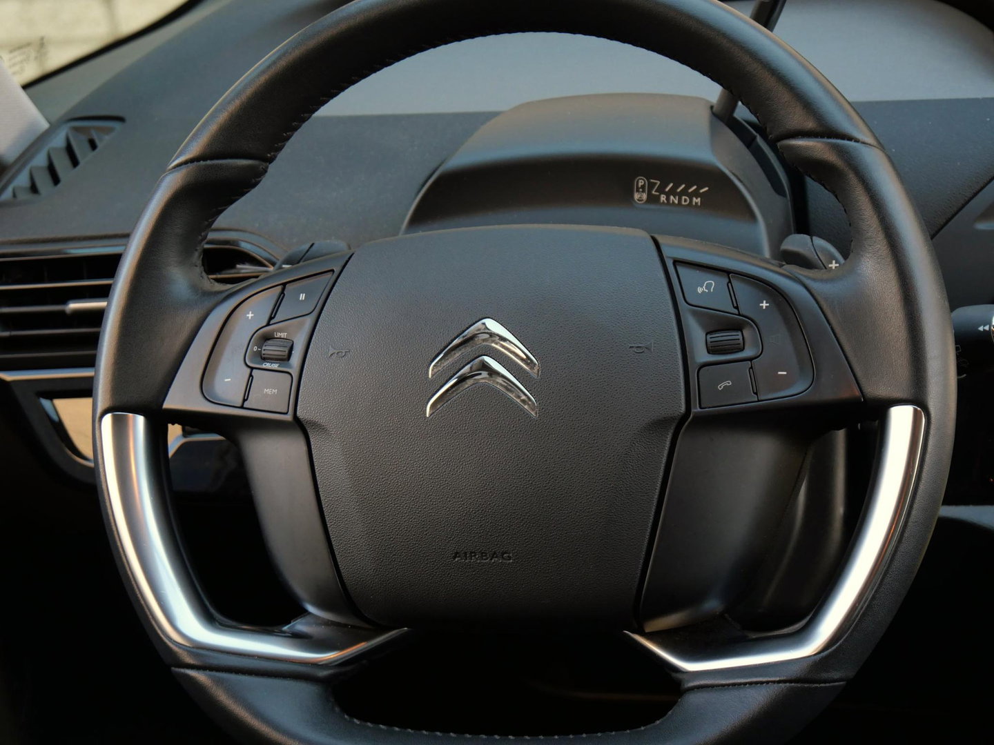 Citroën Grand C4 Spacetourer 1.2 130PK/ 7-PERSOONS/ TREKHAAK/ CAMERA