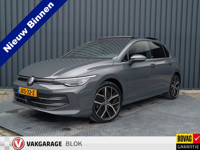 Volkswagen Golf - 1.5 eTSI 50 Edition | Panodak | Stoelgeheugen | Camera | IQ Light | Side Assist | Prijs Rijklaar!!