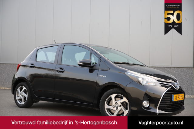 Toyota Yaris - 1.5 Hybrid 5drs Automaat/ Navigatie/Camera/LED