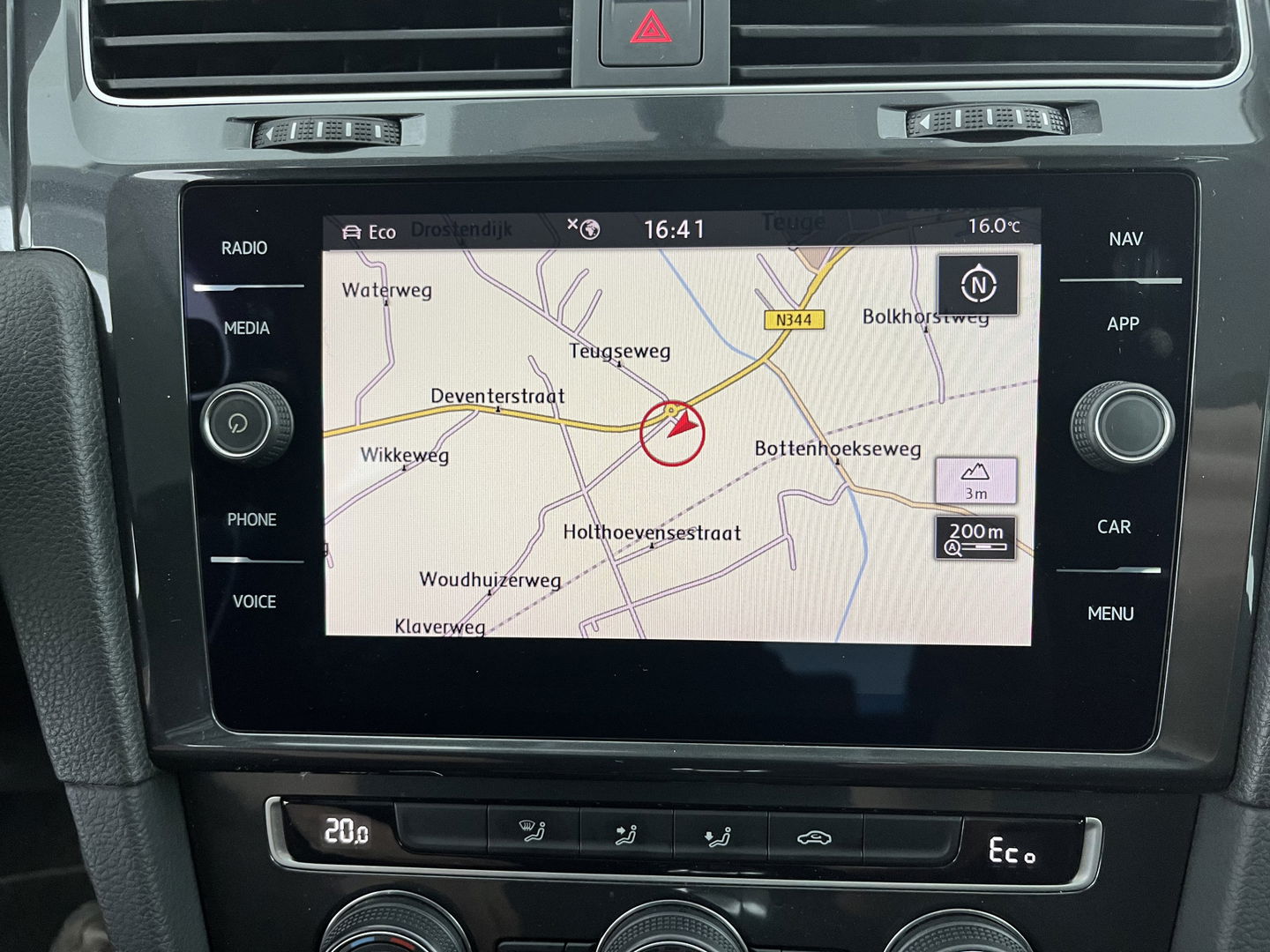 Volkswagen e-Golf (INCL.BTW) *HEAT-PUMP | ADAPTIVE-CRUISE | FULL-LED | DIGI-COCKPIT | NAVI-FULLMAP | CAMERA | KEYLESS | ECC | PDC | 16''ALU*