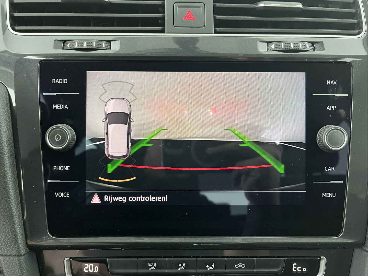 Volkswagen e-Golf (INCL.BTW) *HEAT-PUMP | ADAPTIVE-CRUISE | FULL-LED | DIGI-COCKPIT | NAVI-FULLMAP | CAMERA | KEYLESS | ECC | PDC | 16''ALU*