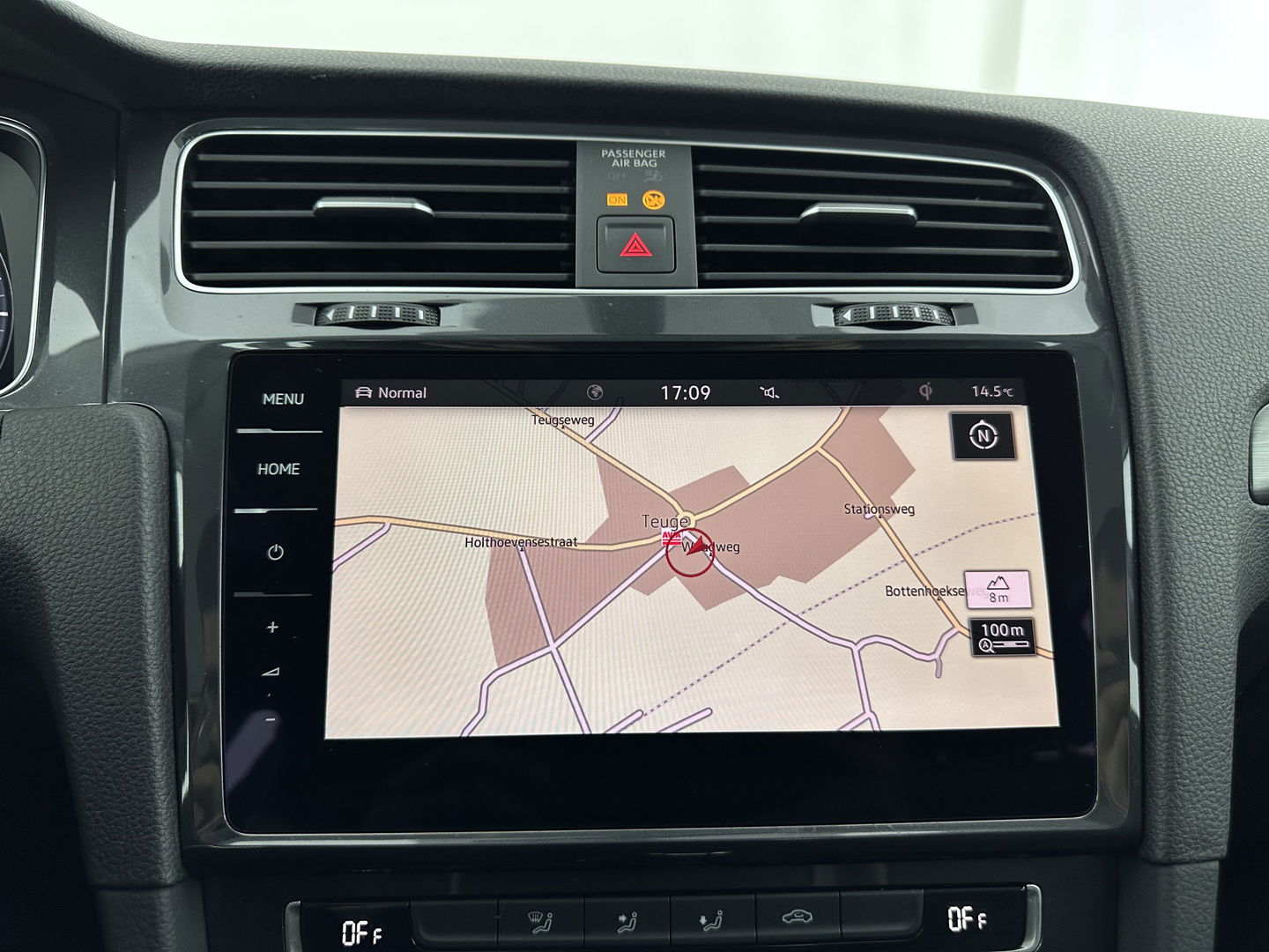 Volkswagen e-Golf {SOH-91%} (INCL-BTW) Aut. *HEATPUMP | ADAPTIVE-CRUISE | DIGI-COCKPIT | FULL-LED | NAVI-FULLMAP | COMFORTSEATS | ECC | PARKPILOT | CCS-FASTLOADER | 16''ALU*