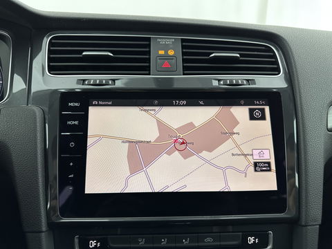 Volkswagen e-Golf {SOH-91%} (INCL-BTW) Aut. *HEATPUMP | ADAPTIVE-CRUISE | DIGI-COCKPIT | FULL-LED | NAVI-FULLMAP | COMFORTSEATS | ECC | PARKPILOT | CCS-FASTLOADER | 16''ALU*