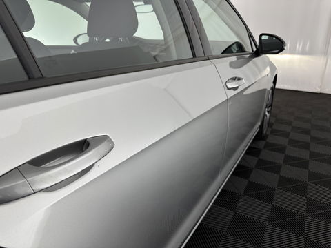 Volkswagen e-Golf {SOH-91%} (INCL-BTW) Aut. *HEATPUMP | ADAPTIVE-CRUISE | DIGI-COCKPIT | FULL-LED | NAVI-FULLMAP | COMFORTSEATS | ECC | PARKPILOT | CCS-FASTLOADER | 16''ALU*