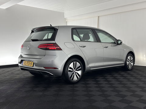 Volkswagen e-Golf {SOH-91%} (INCL-BTW) Aut. *HEATPUMP | ADAPTIVE-CRUISE | DIGI-COCKPIT | FULL-LED | NAVI-FULLMAP | COMFORTSEATS | ECC | PARKPILOT | CCS-FASTLOADER | 16''ALU*