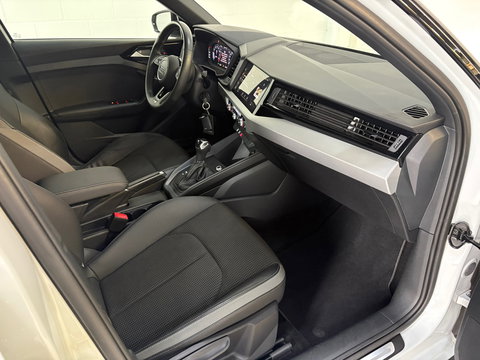 Audi A1 Allstreet 30 TFSI Advanced edition, Navi, Blackline, Automaat