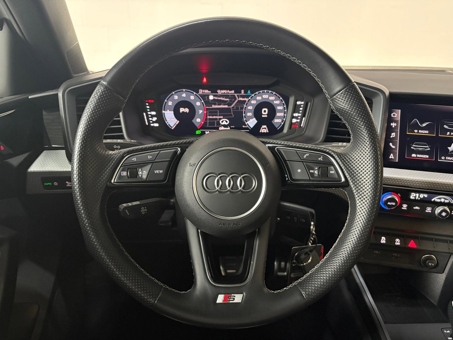 Audi A1 Allstreet 30 TFSI Advanced edition, Navi, Blackline, Automaat