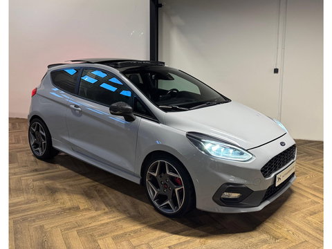Ford Fiesta 1.5 EcoBoost ST-3 PANO B&O CAM