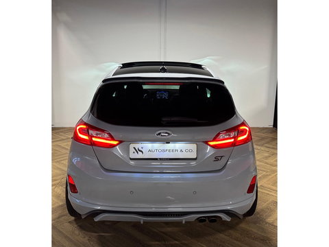 Ford Fiesta 1.5 EcoBoost ST-3 PANO B&O CAM