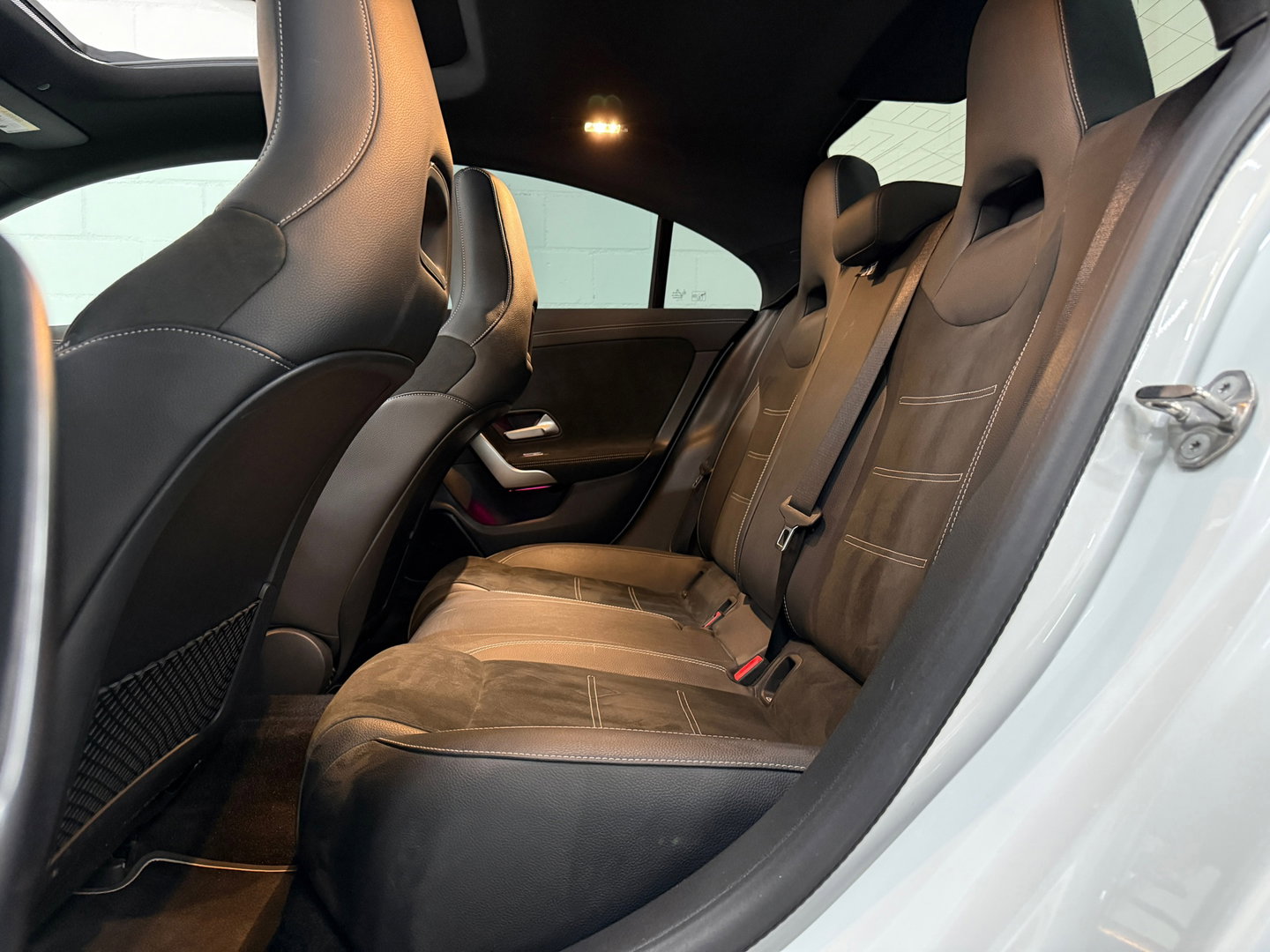 Mercedes-Benz CLA-Klasse 200 AMG-Line, Pano,