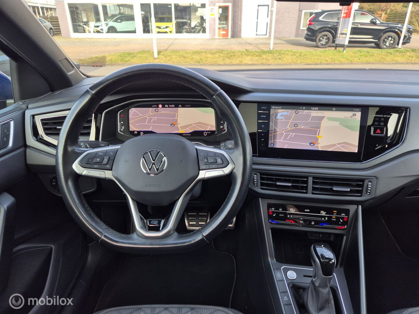 Volkswagen Polo 1.0 TSI 2x R-Line, DSG, Pano, IQ Light Grill