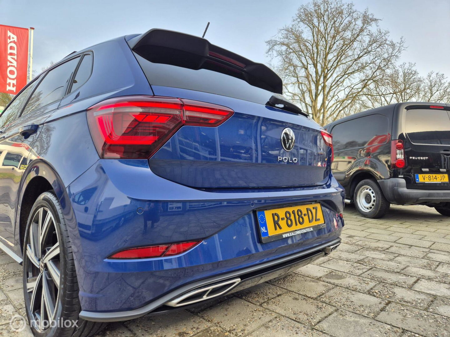 Volkswagen Polo 1.0 TSI 2x R-Line, DSG, Pano, IQ Light Grill