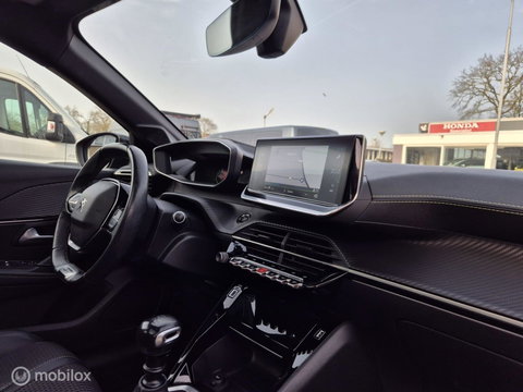 Peugeot 208 1.2 PureTech GT-Line, Pano, Riem vervangen, NAP!
