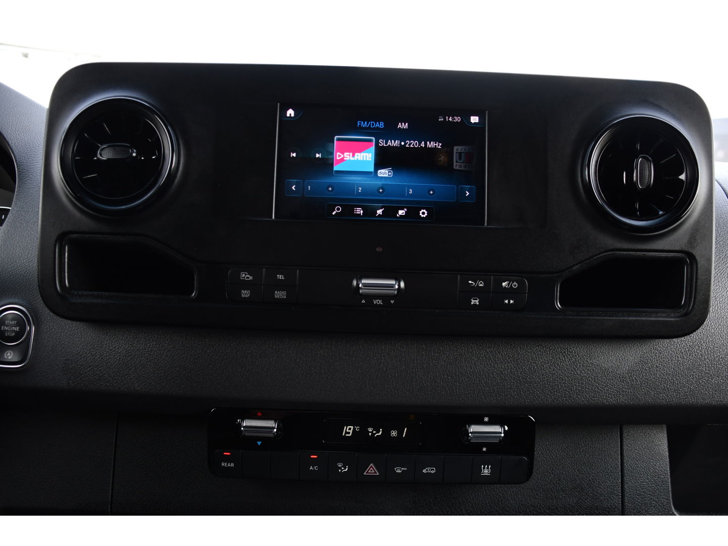 Mercedes-Benz Sprinter 317 1.9 CDI L2H2 RWD PB Edition Camera, Cruise, Carplay, LED, Stoelverwarming, Standkachel, Automaat, Multimedia, Geveerde Stoel, 170pk, Uniek!