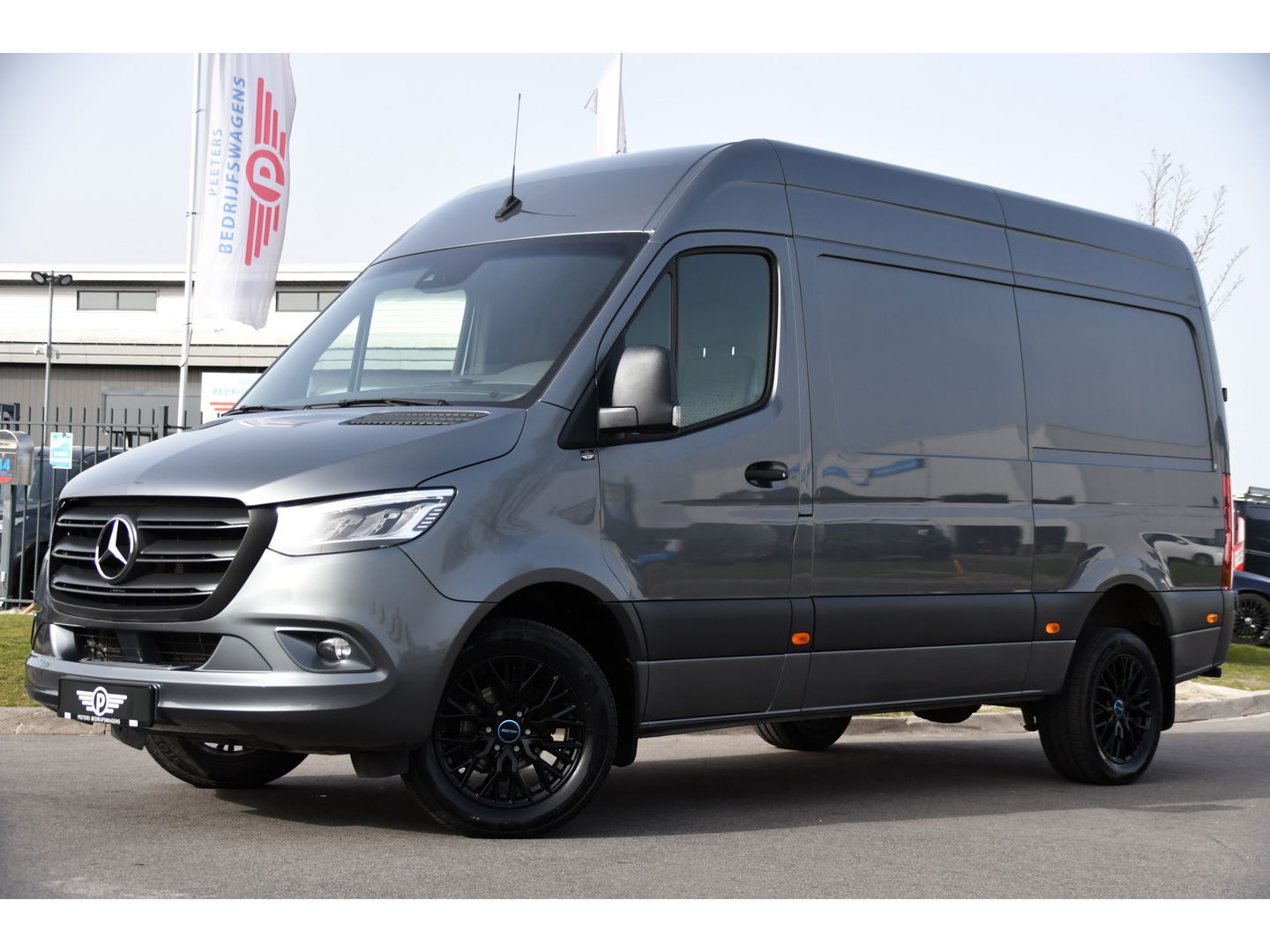 Mercedes-Benz Sprinter 317 1.9 CDI L2H2 RWD PB Edition Camera, Cruise, Carplay, LED, Stoelverwarming, Standkachel, Automaat, Multimedia, Geveerde Stoel, 170pk, Uniek!