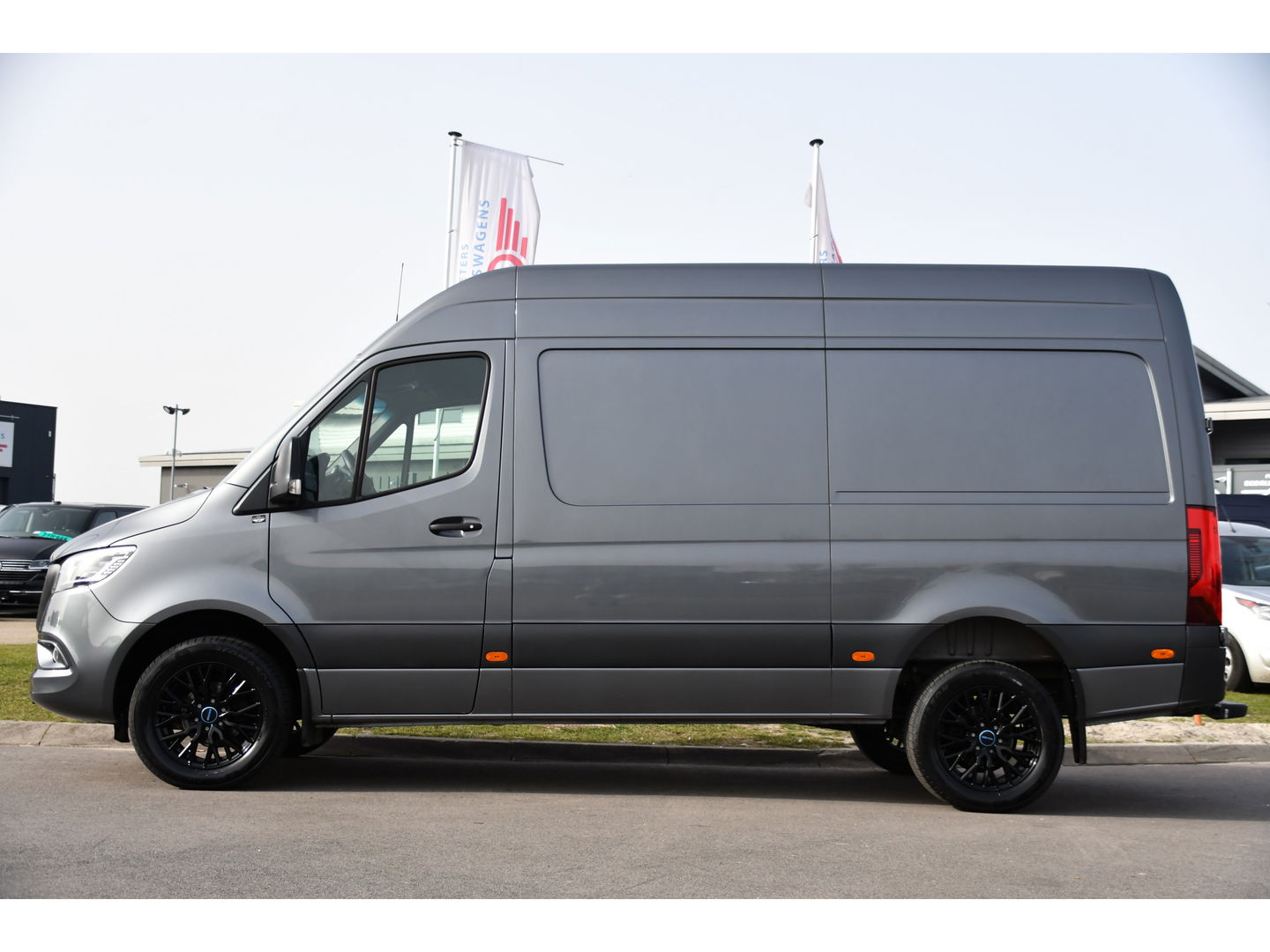 Mercedes-Benz Sprinter 317 1.9 CDI L2H2 RWD PB Edition Camera, Cruise, Carplay, LED, Stoelverwarming, Standkachel, Automaat, Multimedia, Geveerde Stoel, 170pk, Uniek!