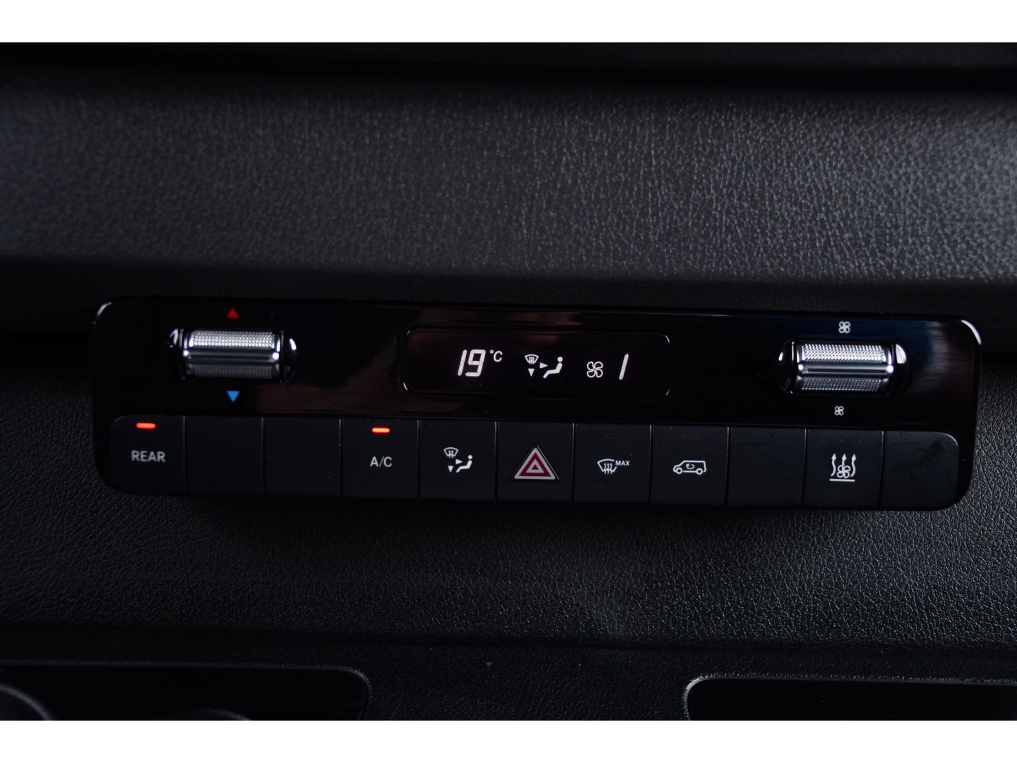 Mercedes-Benz Sprinter 317 1.9 CDI L2H2 RWD PB Edition Camera, Cruise, Carplay, LED, Stoelverwarming, Standkachel, Automaat, Multimedia, Geveerde Stoel, 170pk, Uniek!