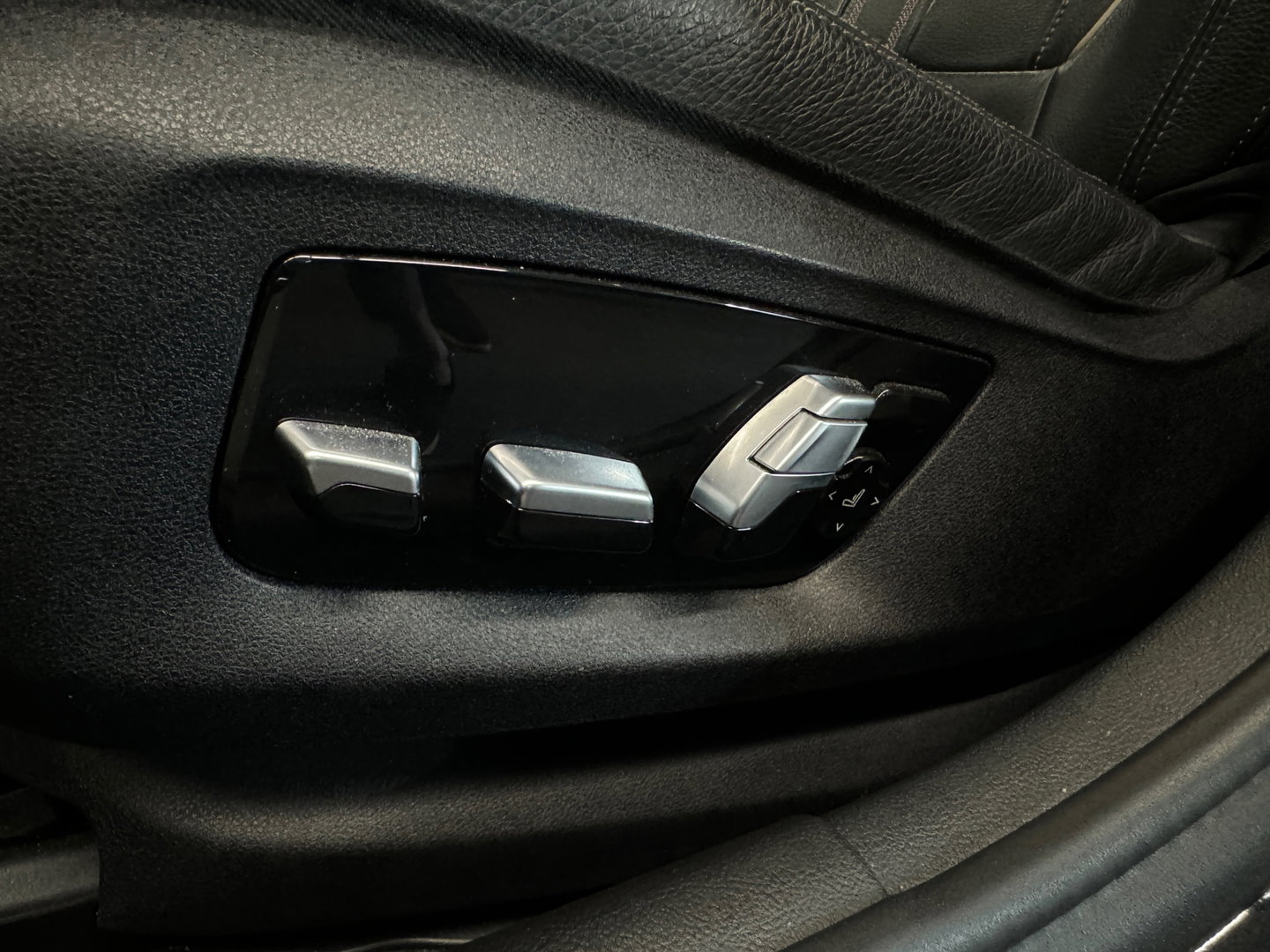 BMW 5 Serie Touring 530i High Ex M Sport Pano|Memory|Laser