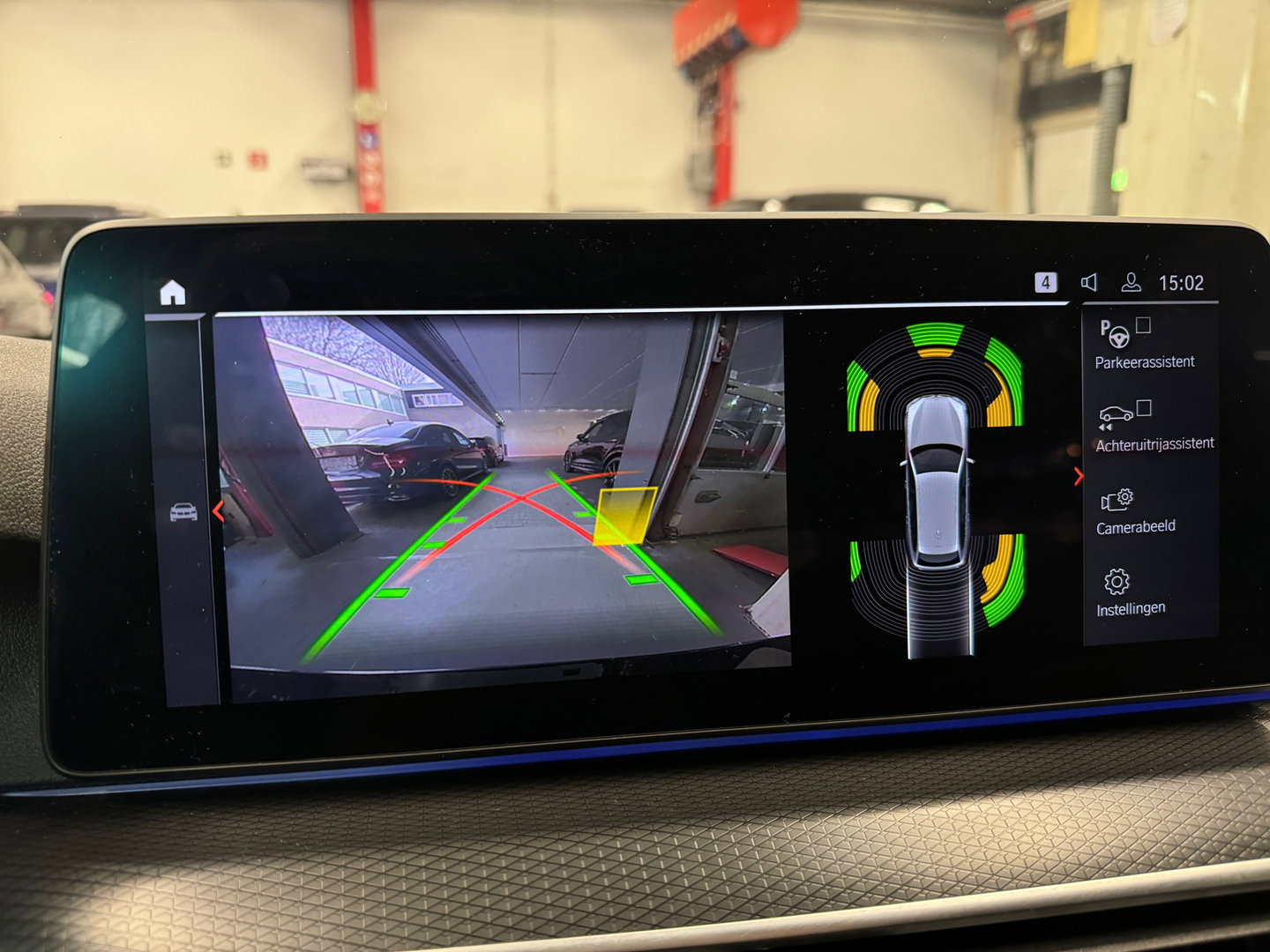 BMW 5 Serie Touring 530i High Ex M Sport Pano|Memory|Laser