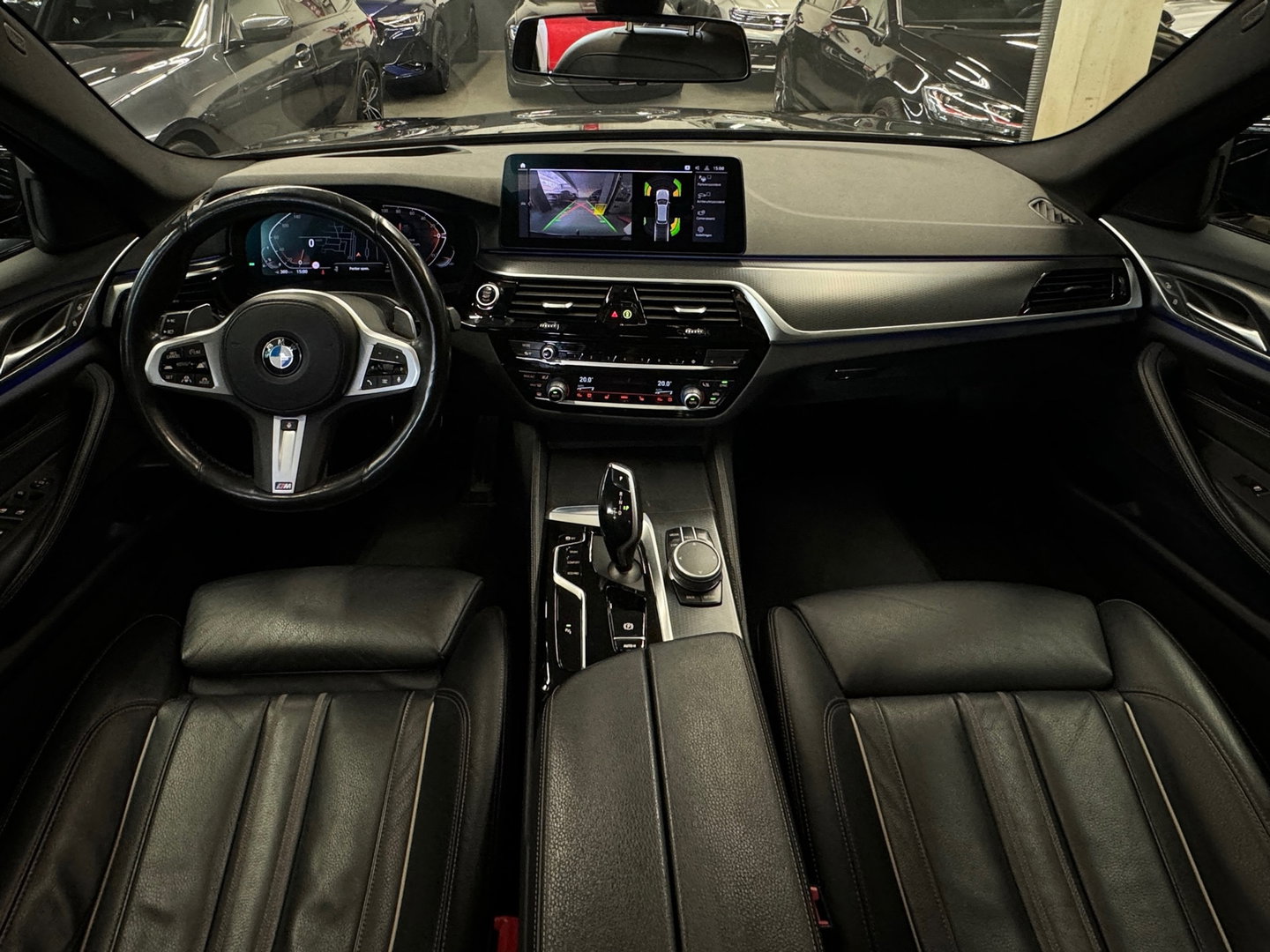 BMW 5 Serie Touring 530i High Ex M Sport Pano|Memory|Laser