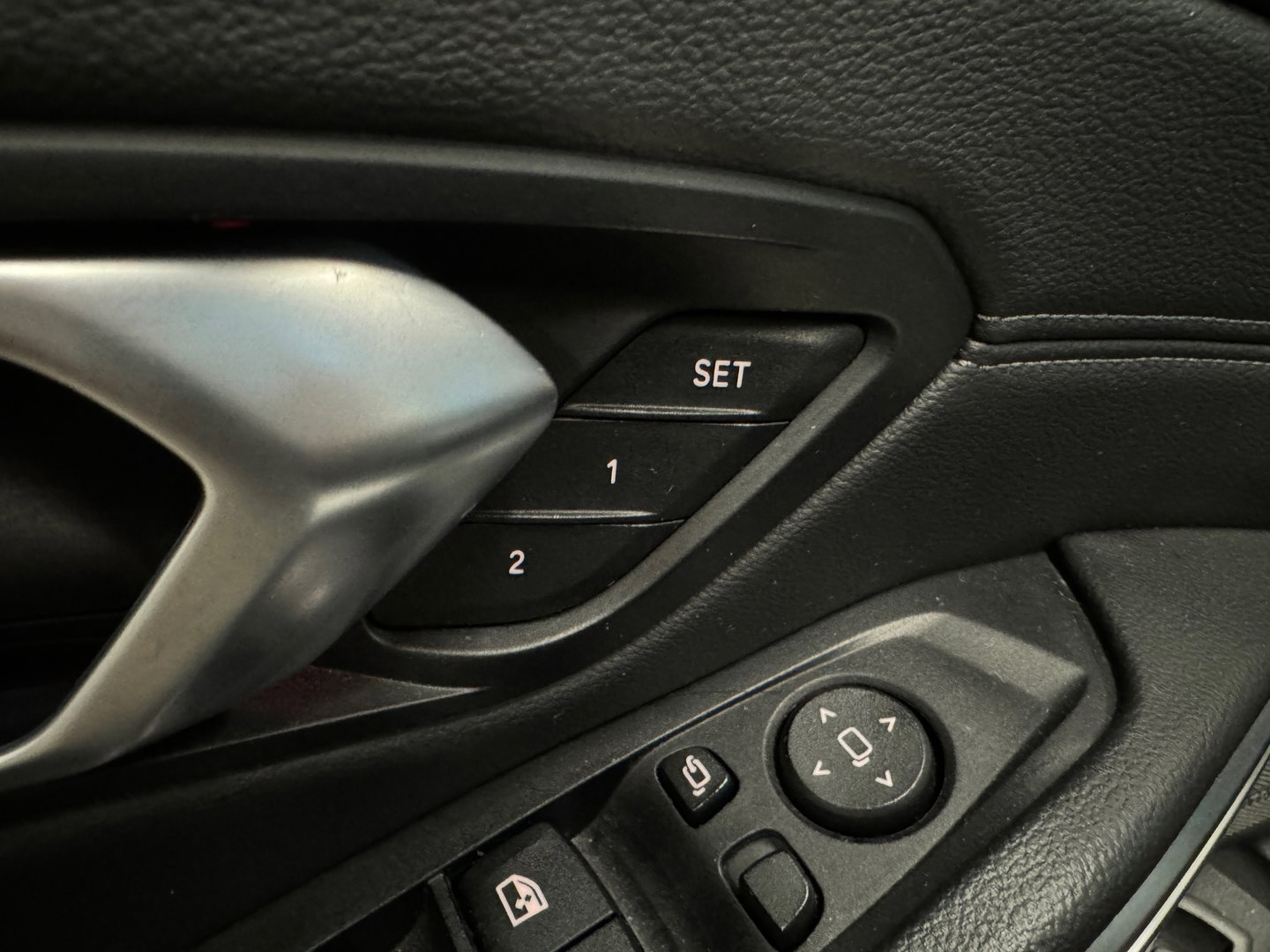 BMW 3 Serie Touring 330i High Executive Pano|HuD|H/K|Memory