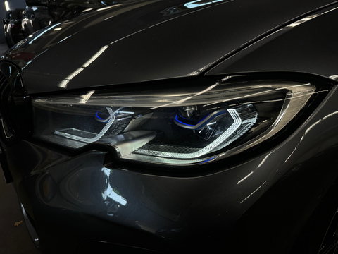 BMW 3 Serie Touring 330i High Executive Pano|HuD|H/K|Memory