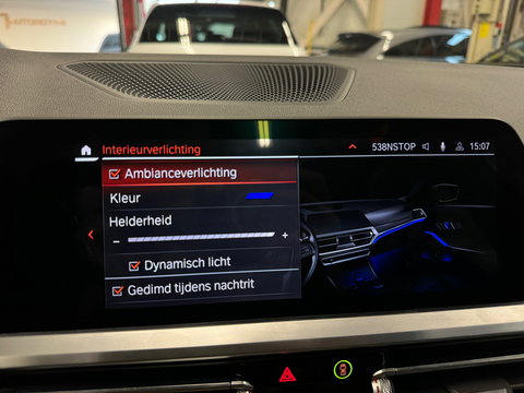 BMW 3 Serie Touring 330i High Executive Pano|HuD|H/K|Memory