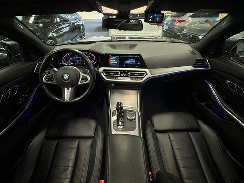 BMW 3 Serie Touring 330i High Executive Pano|HuD|H/K|Memory