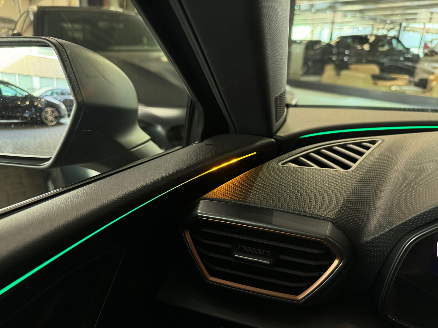 CUPRA Leon Sportstourer 1.4 e-Hybrid VZ Performance Pano|Key