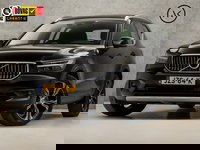 Volvo XC40 - 1.5 T5 Recharge Inscription 252Pk Automaat (PANORAMADAK, APPLE CARPLAY, GROOT NAVI, CAMERA, SPORTSTOELEN, KEYLESS, LED, NIEUWE APK, NIEUWSTAAT)